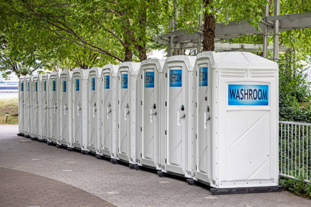 Best Porta potty rental near me  in Salem, SD