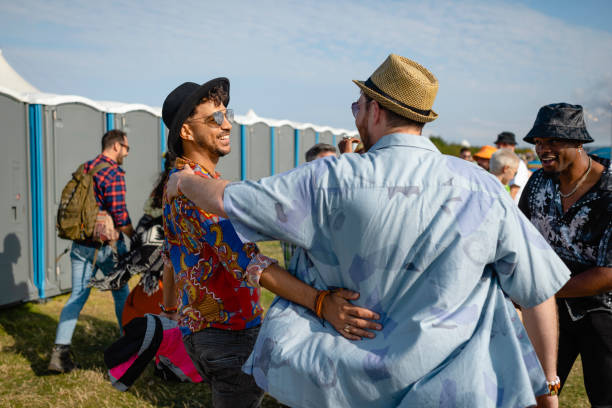Best Porta potty delivery and setup  in Salem, SD